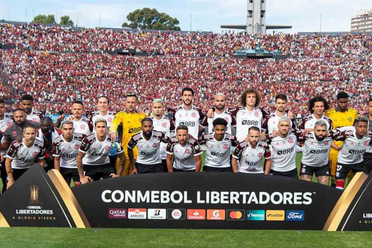 FLAMENGO PODE REPATRIAR EX-JOGADOR DO CLUBE CASO PLANO A FALHE NA PRÓXIMA JANELA